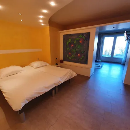 Apartment Kanzel Residences