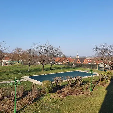 Kanzel Residences *