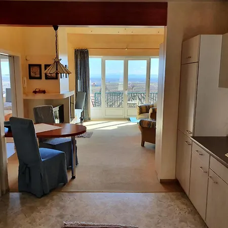 カンゼル レジデンス アパート ベーブレンハイム