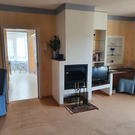 アパート カンゼル レジデンス *