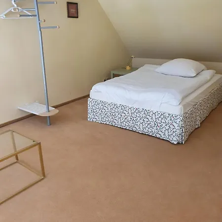 カンゼル レジデンス アパート ベーブレンハイム