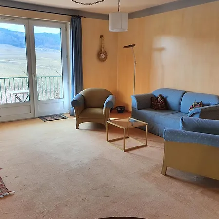 アパート カンゼル レジデンス *