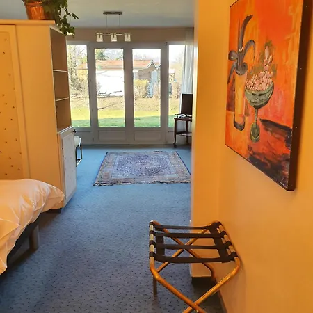 カンゼル レジデンス アパート