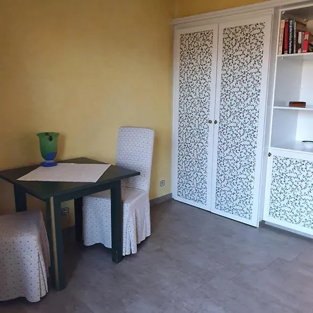 カンゼル レジデンス アパート ベーブレンハイム