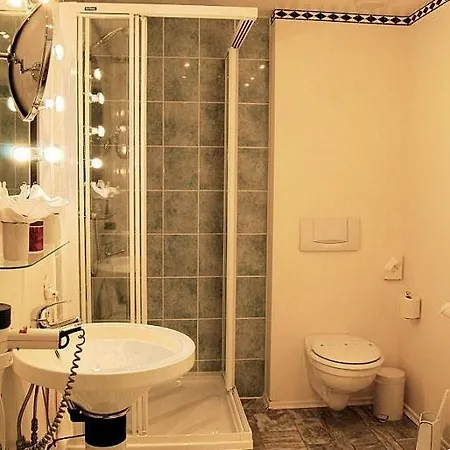 カンゼル レジデンス *